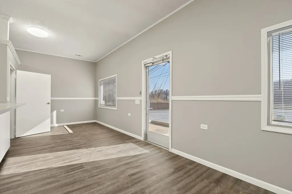 828 N Main Street Byrdstown TN 38549