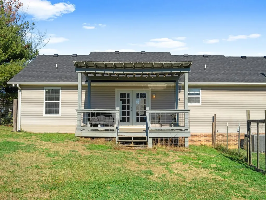 3911 Kings Court Cookeville TN 38501-0751