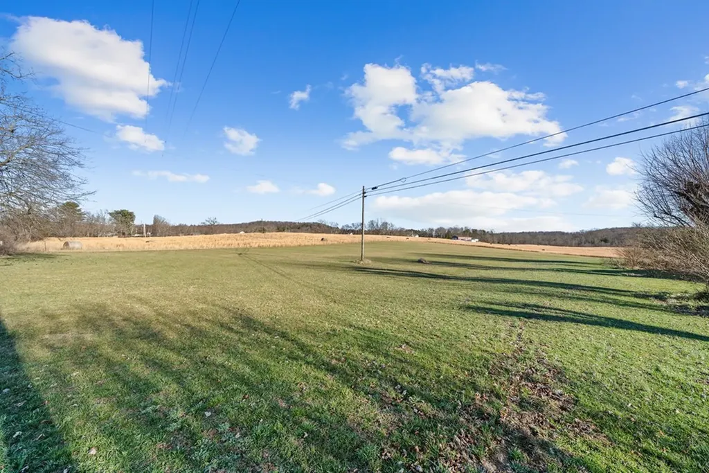 12500 Griffith Road Pikeville TN 37367