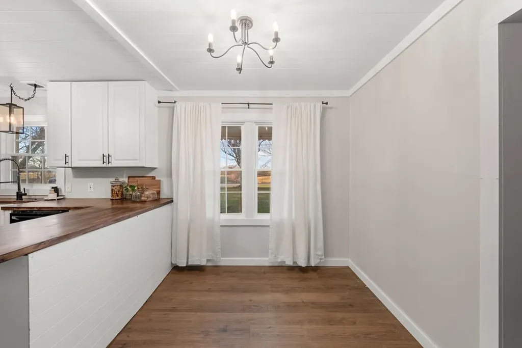 12500 Griffith Road Pikeville TN 37367