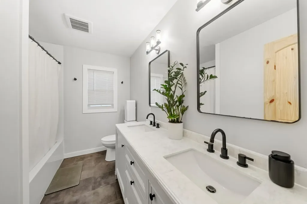 12500 Griffith Road Pikeville TN 37367