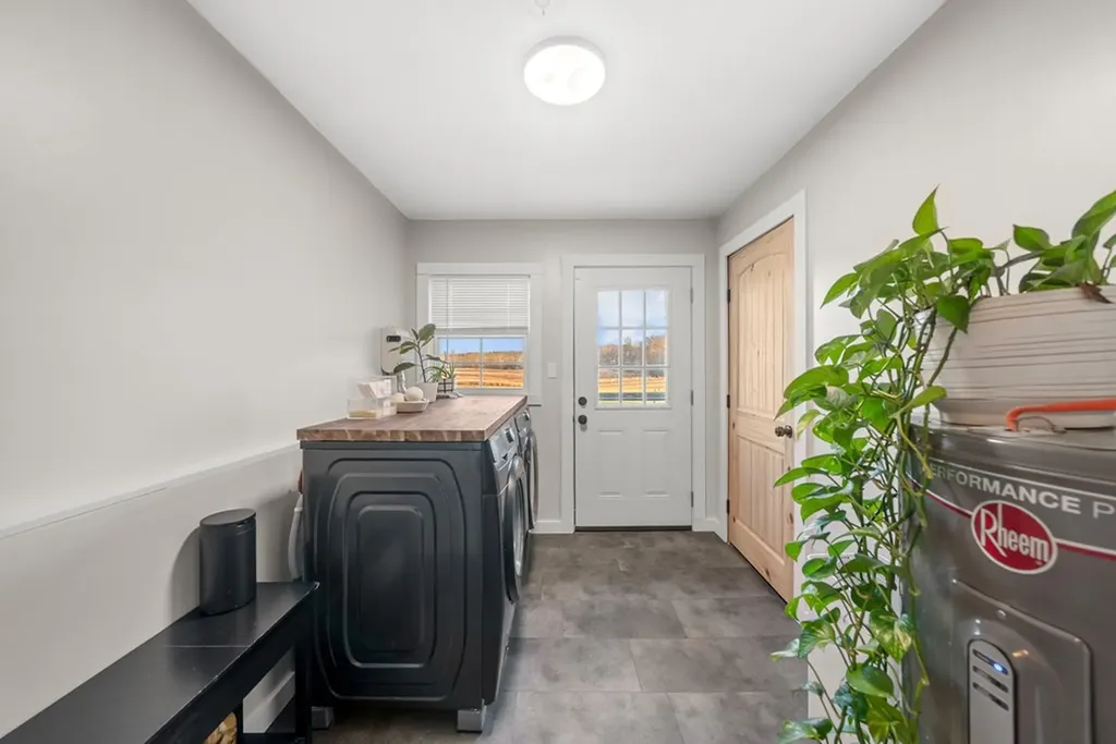 12500 Griffith Road Pikeville TN 37367