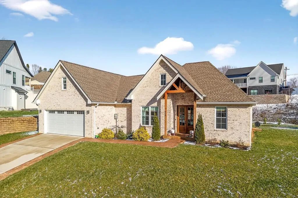 623 Longstreet Drive Cookeville TN 38506