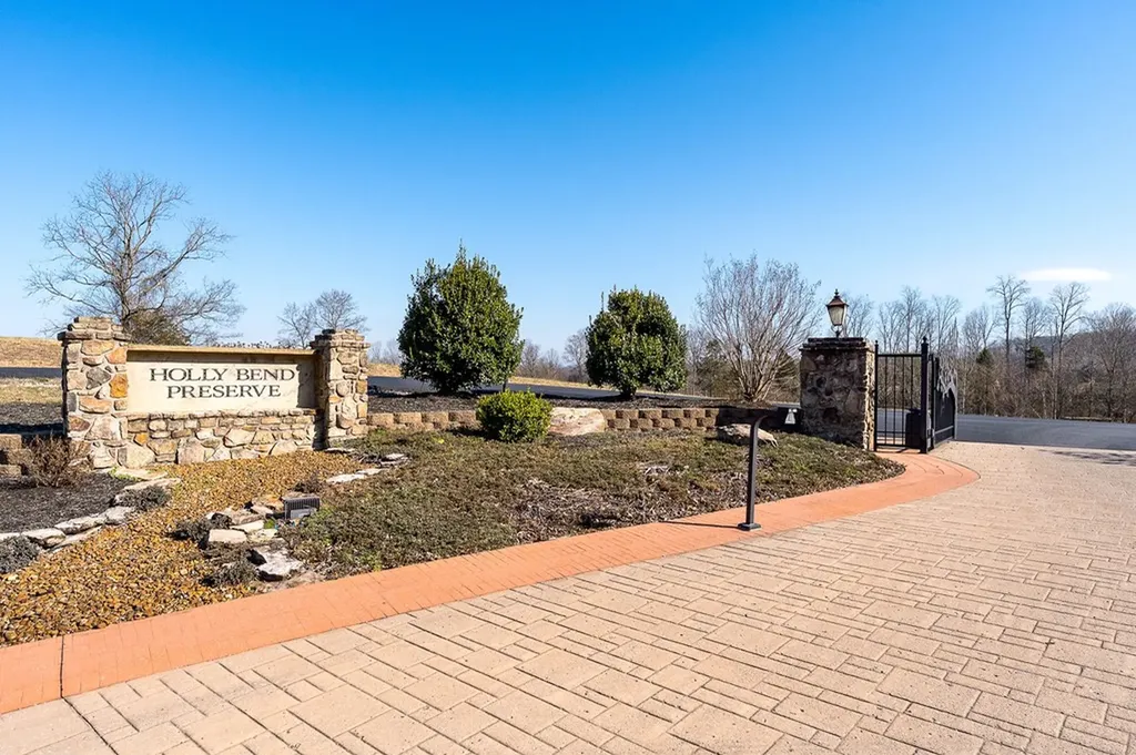 0 Holly Bend Drive Byrdstown TN 38549