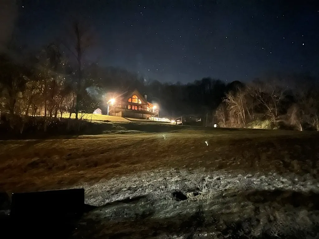 575 East Fork Road Whitleyville TN 38588