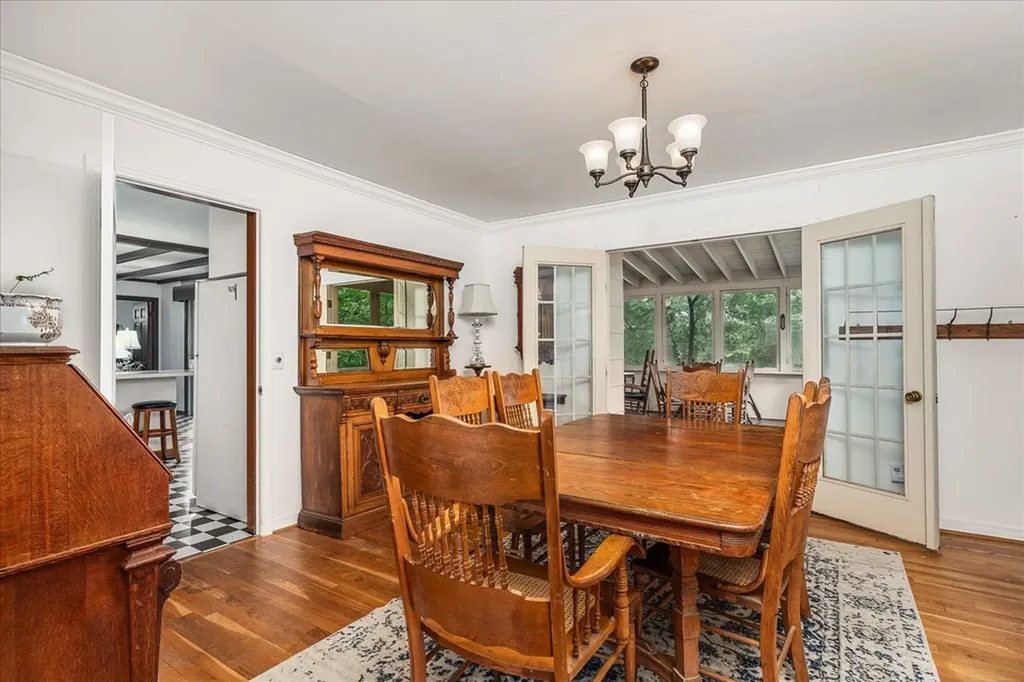 1025 N Maple Avenue Cookeville TN 38501