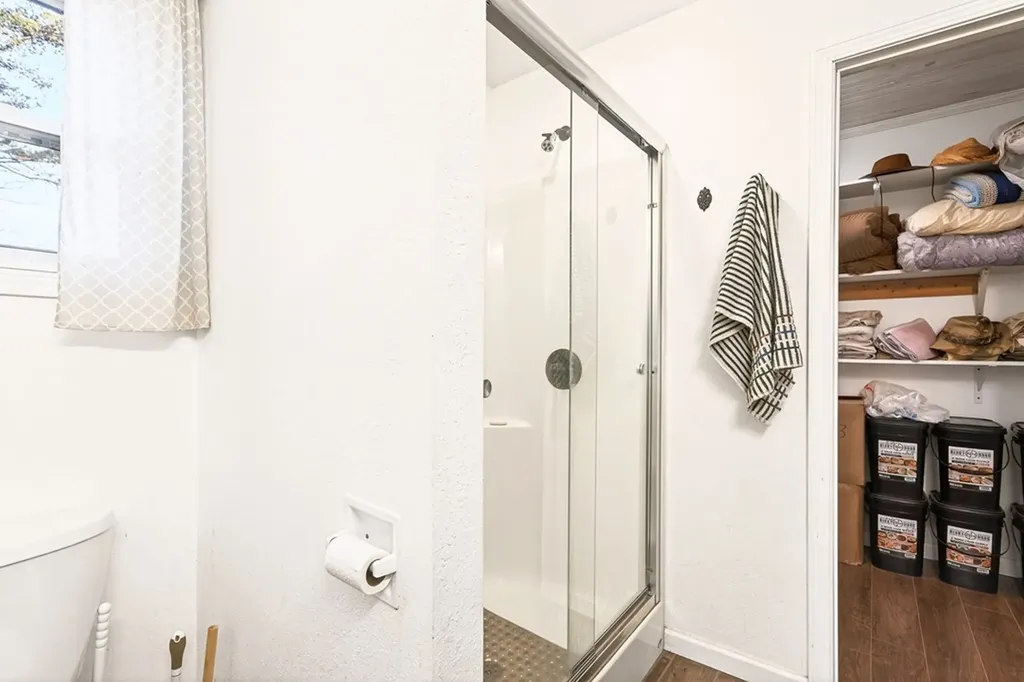 40 Diamond Padgett Lane Monterey TN 38574