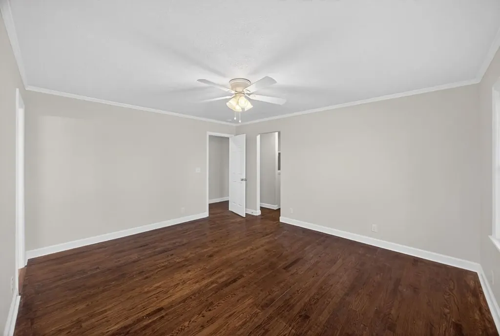 2136 W Broad Street Cookeville TN 38501