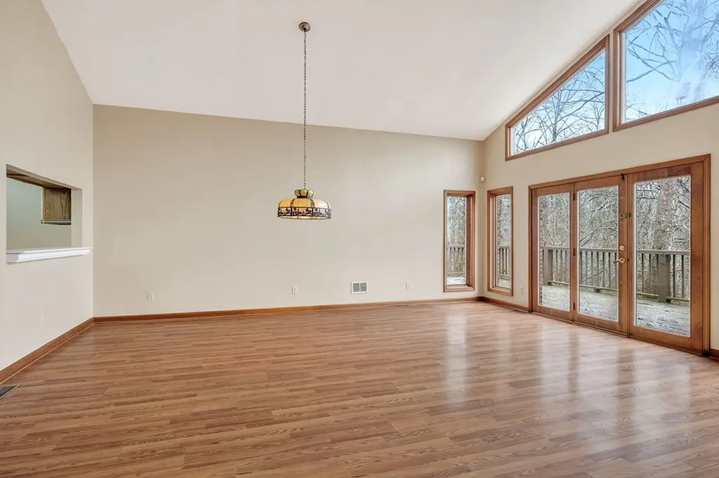 136 Crawford Chapel Road Cookeville TN 38506