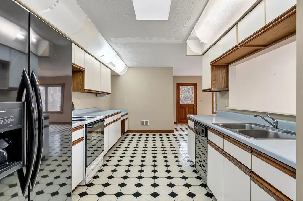 136 Crawford Chapel Road Cookeville TN 38506