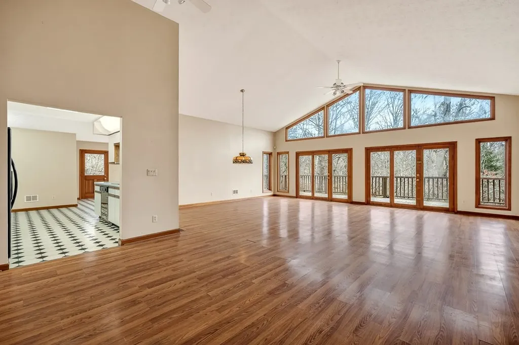 136 Crawford Chapel Road Cookeville TN 38506