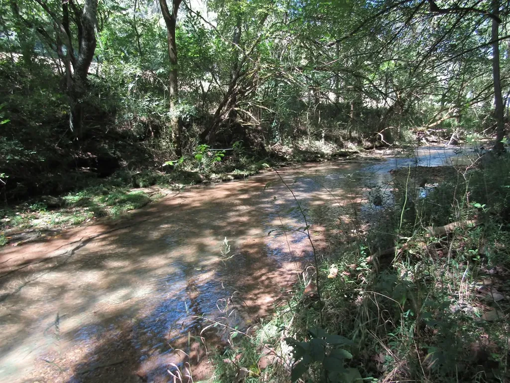 14AC Hartsville Road Lafayette TN 37083