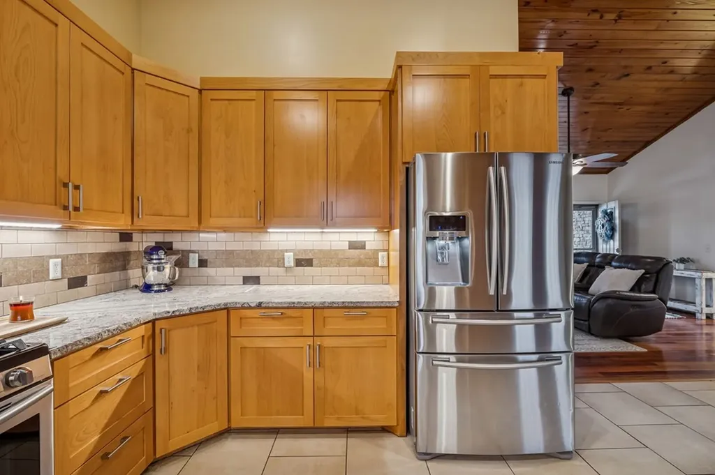 9200 Dobbs Cemetery Road Baxter TN 38544