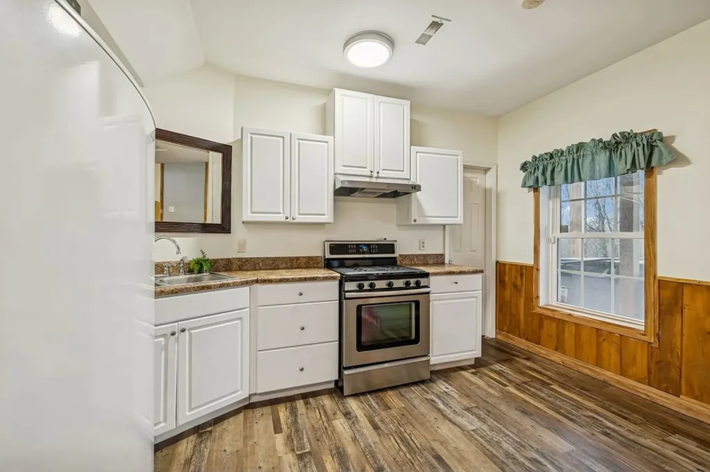 9200 Dobbs Cemetery Road Baxter TN 38544