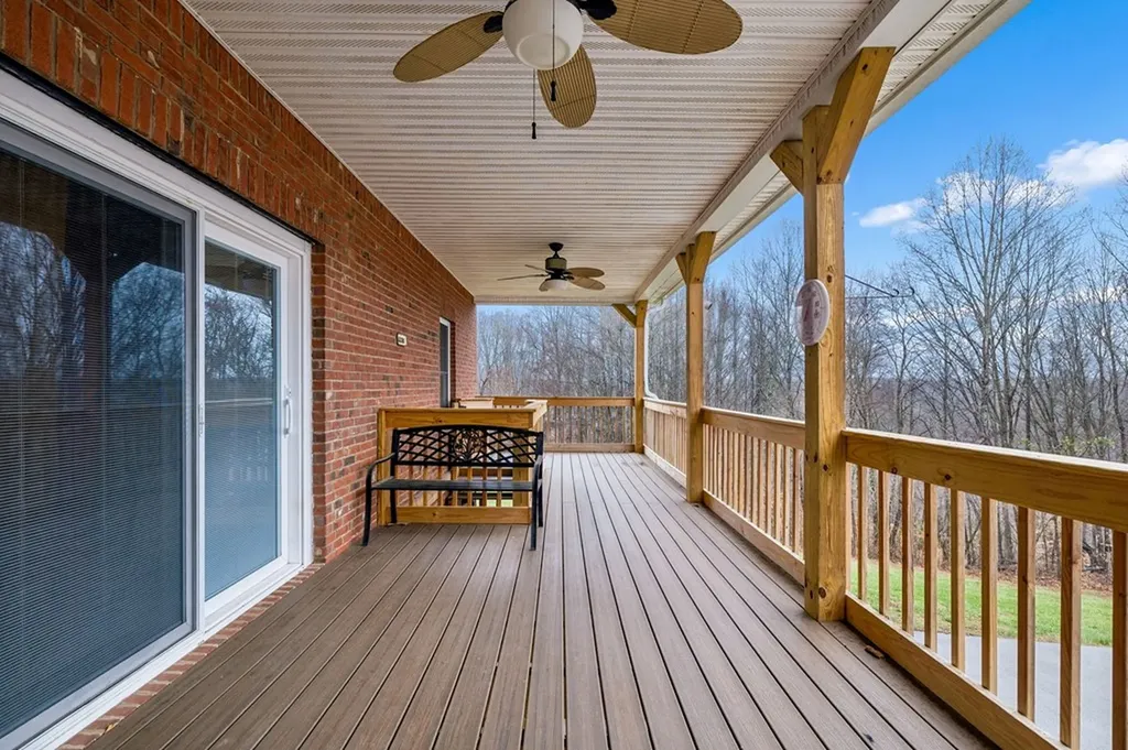 9200 Dobbs Cemetery Road Baxter TN 38544