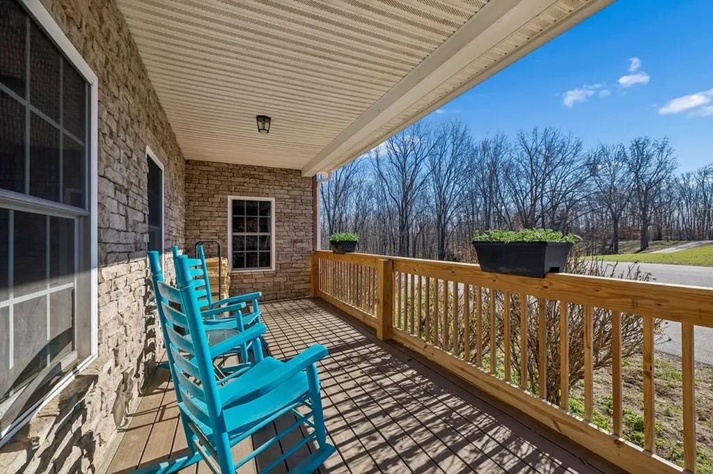 9200 Dobbs Cemetery Road Baxter TN 38544