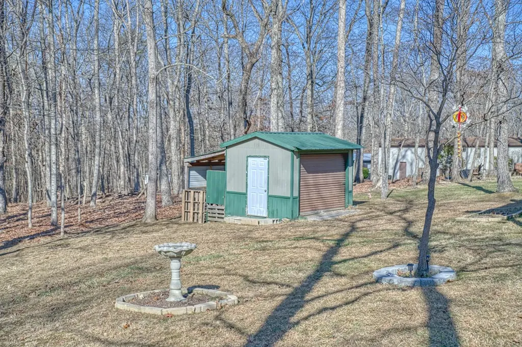 214 Monticello Loop Crossville TN 38555