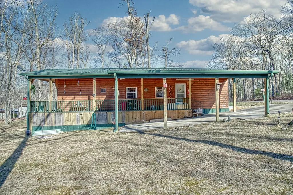 214 Monticello Loop Crossville TN 38555