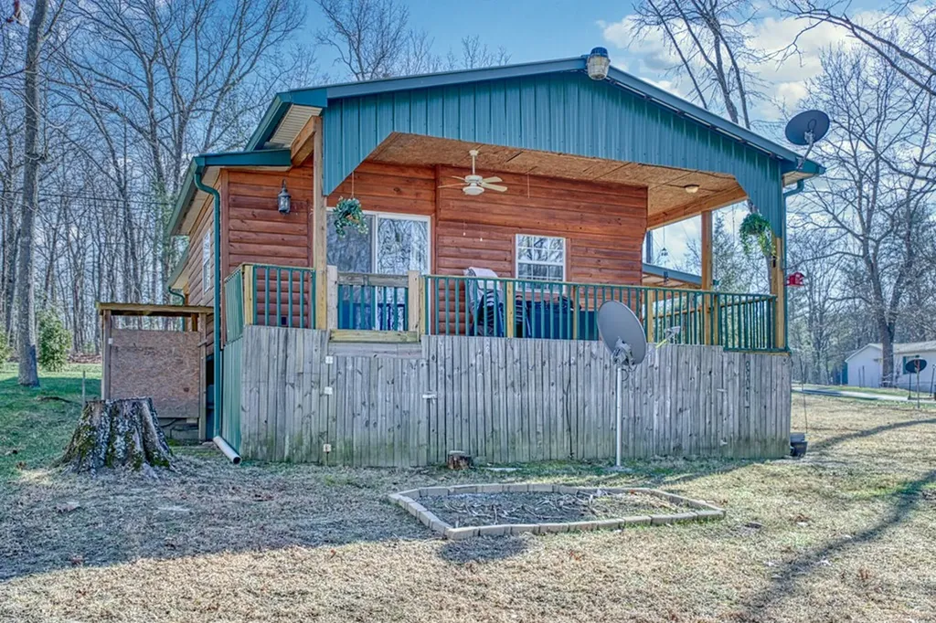 214 Monticello Loop Crossville TN 38555