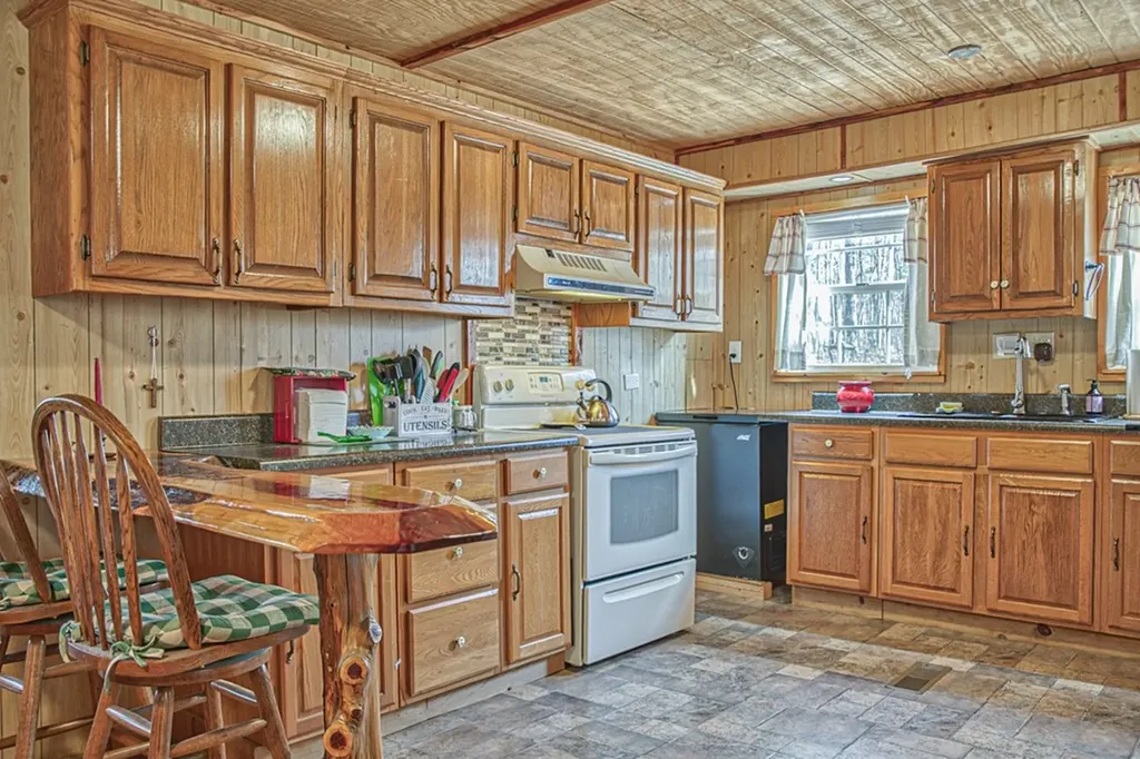 214 Monticello Loop Crossville TN 38555