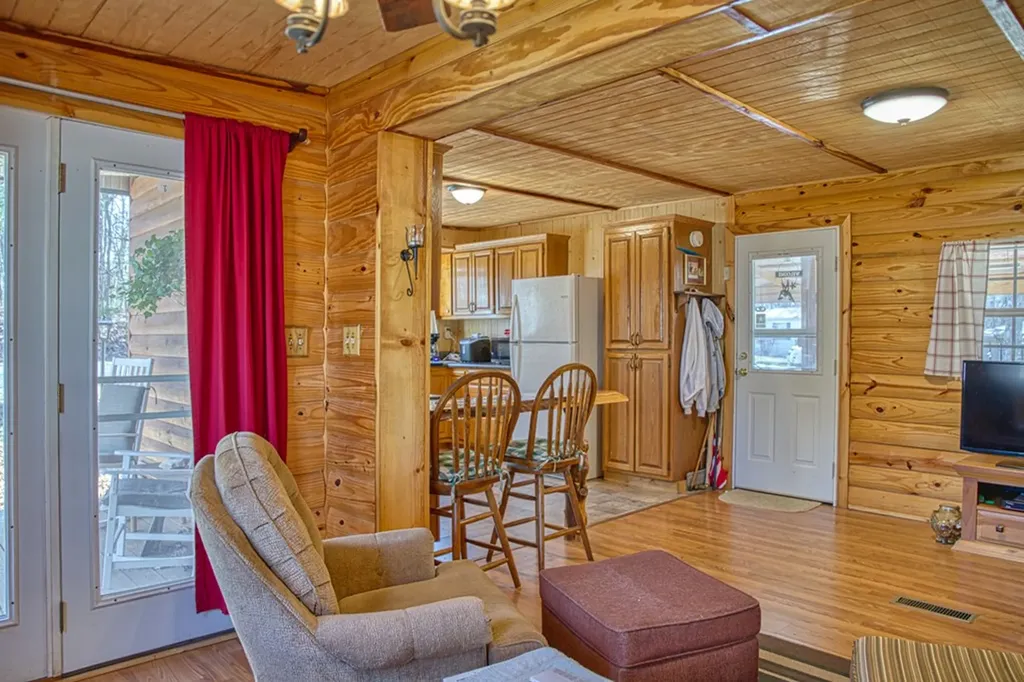 214 Monticello Loop Crossville TN 38555