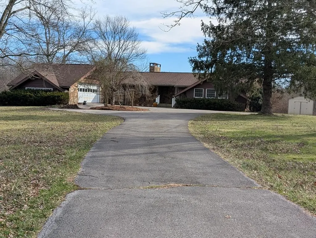 820 Highway 68 Crossville TN 38555