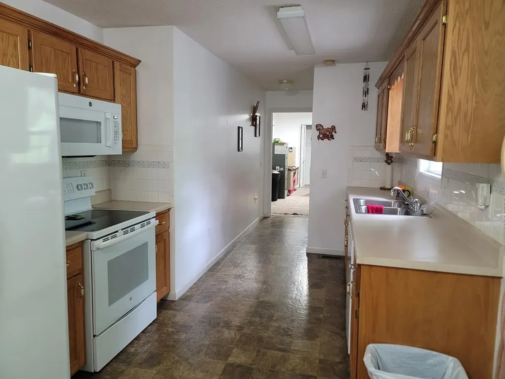 459 Frank Anderson Sparta TN 38583