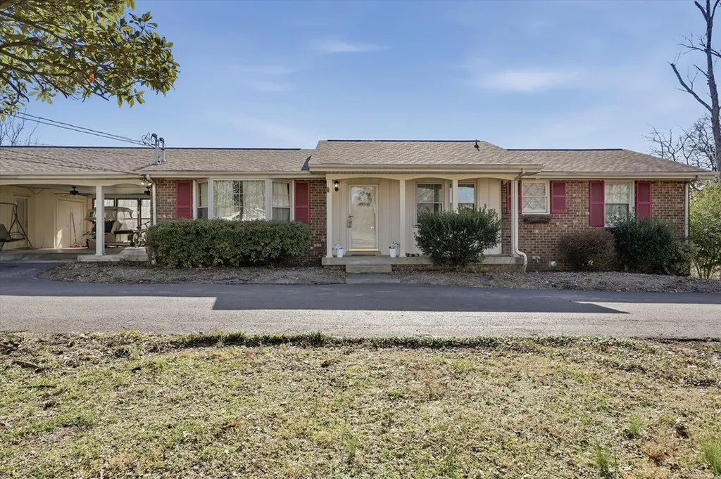 123 Savely Drive Hendersonville TN 37075