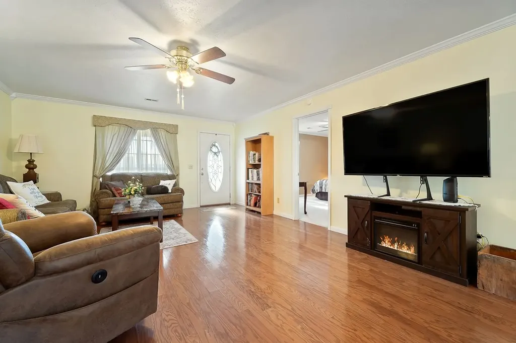 370 Briargate Way Cookeville TN 38501