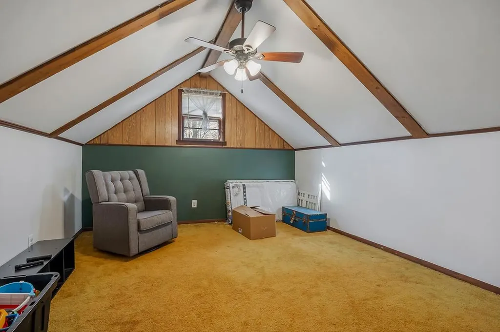 166 Brady Lane Hilham TN 38568-5913