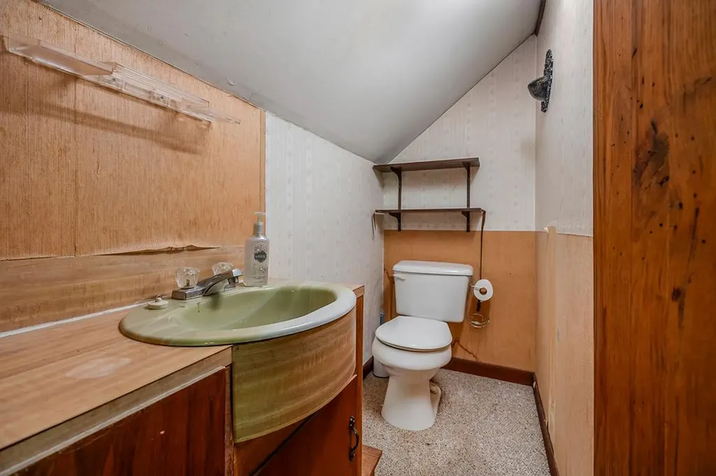 166 Brady Lane Hilham TN 38568-5913