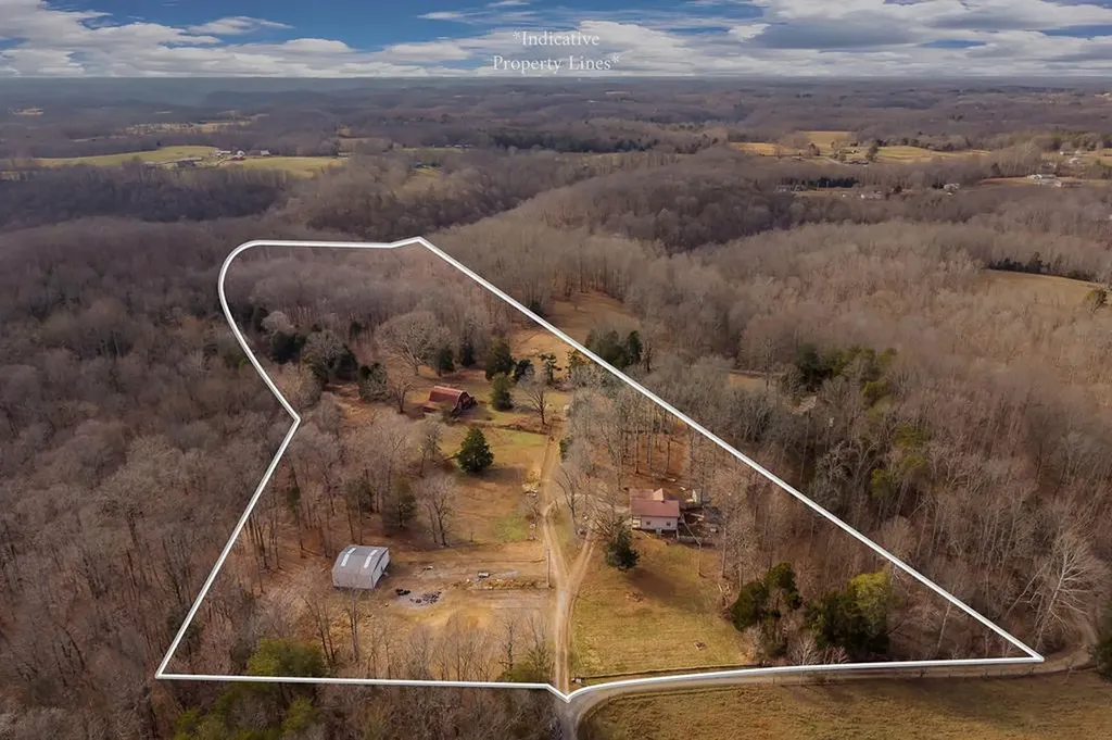 166 Brady Lane Hilham TN 38568-5913