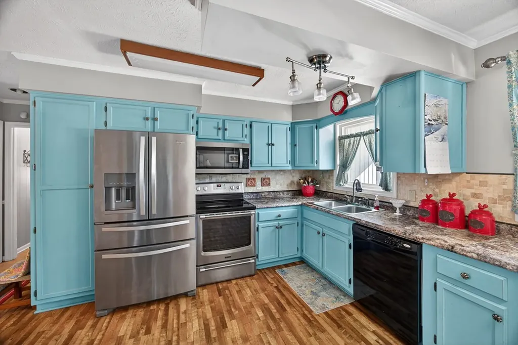 2895 Free State Road Gainesboro TN 38562