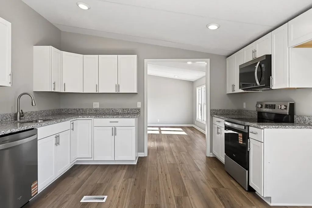 593 Cedar Bend Road Beersheba Springs TN 37018