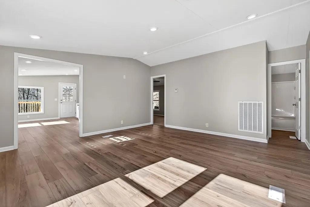 593 Cedar Bend Road Beersheba Springs TN 37018