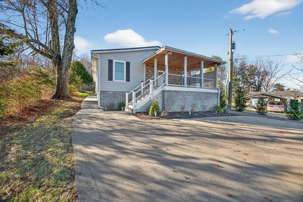 5900 Dodson Branch Road Cookeville TN 38501