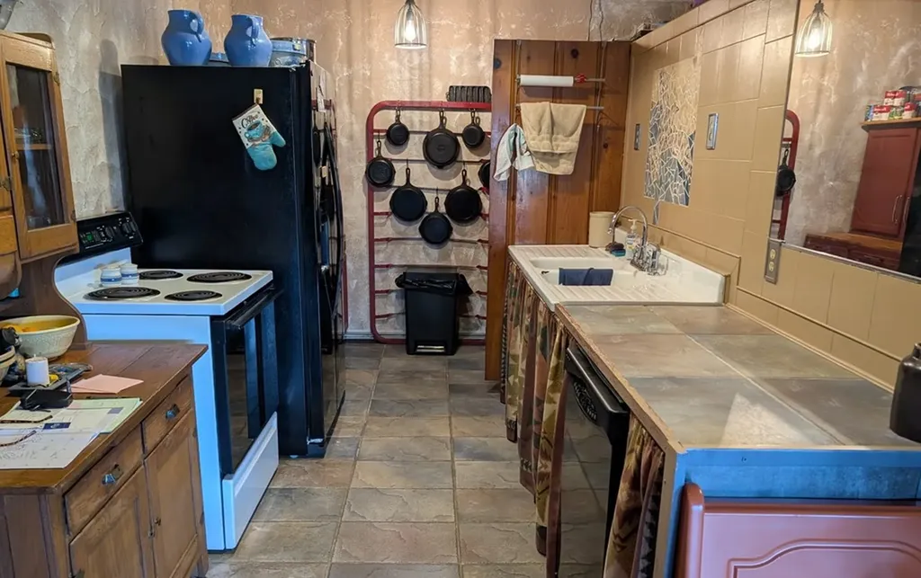29 Brady Lane Crossville TN 38555