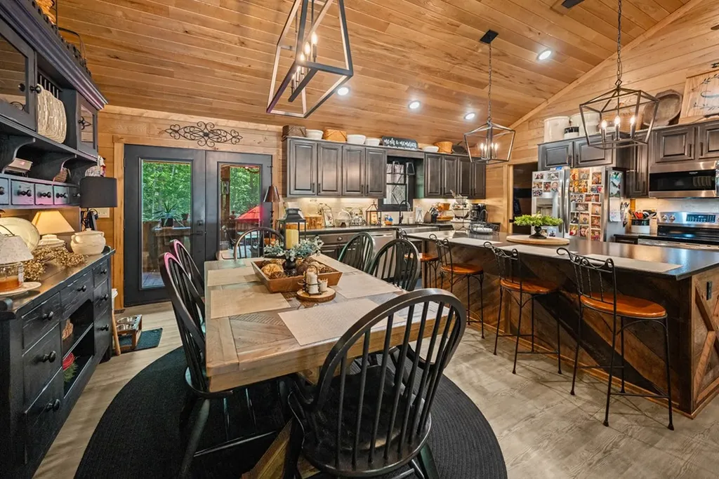 129 Long Branch Court Jamestown TN 38556