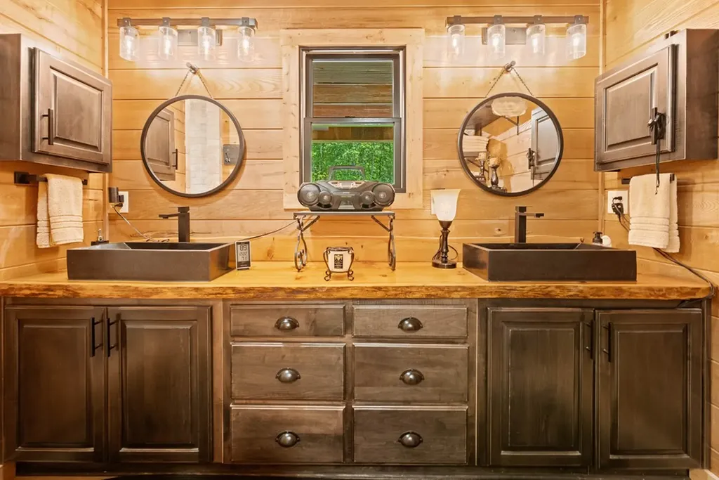 129 Long Branch Court Jamestown TN 38556