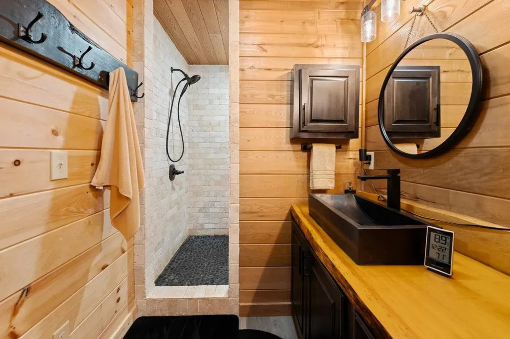 129 Long Branch Court Jamestown TN 38556