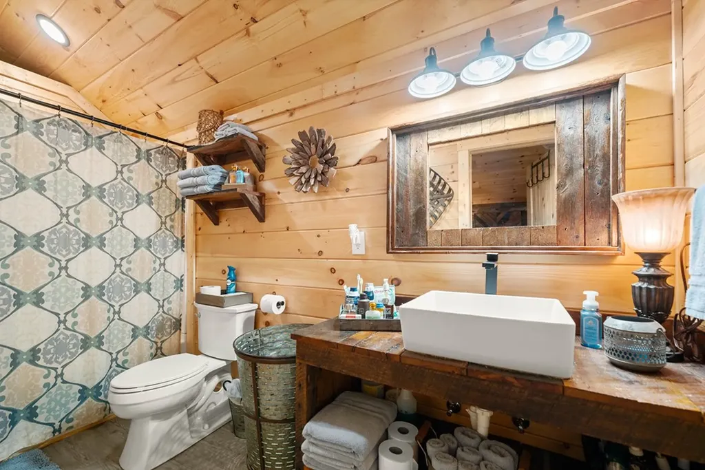 129 Long Branch Court Jamestown TN 38556