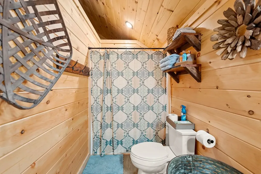 129 Long Branch Court Jamestown TN 38556