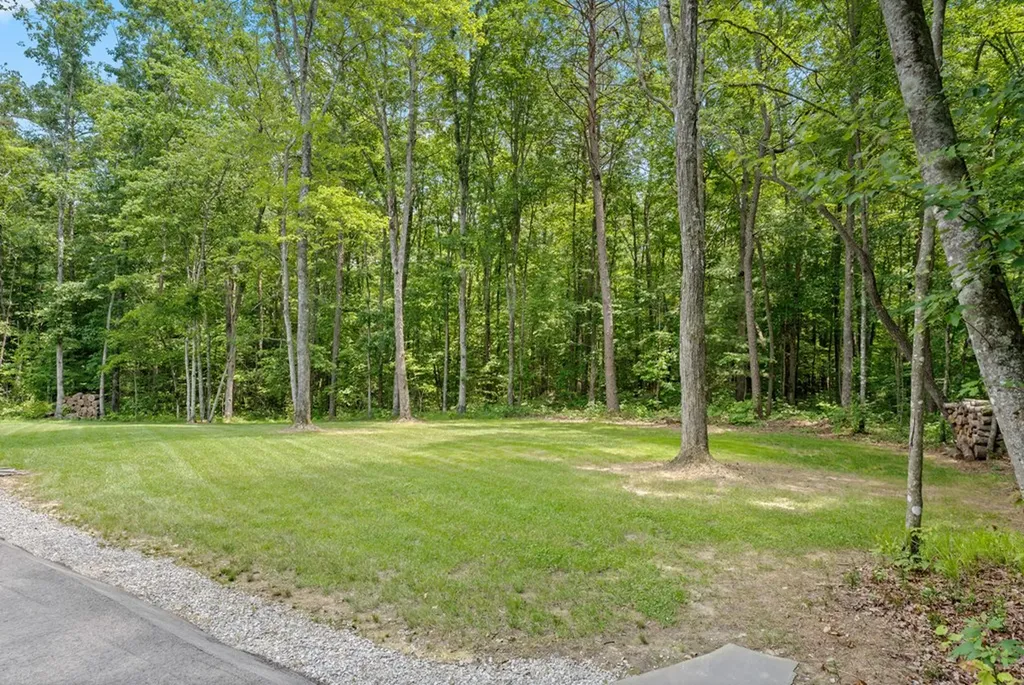 129 Long Branch Court Jamestown TN 38556