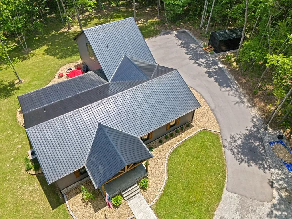 129 Long Branch Court Jamestown TN 38556