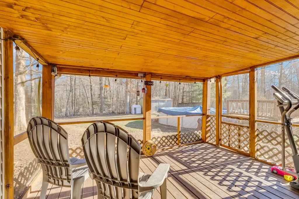 2707 Spruce Loop Crossville TN 38555