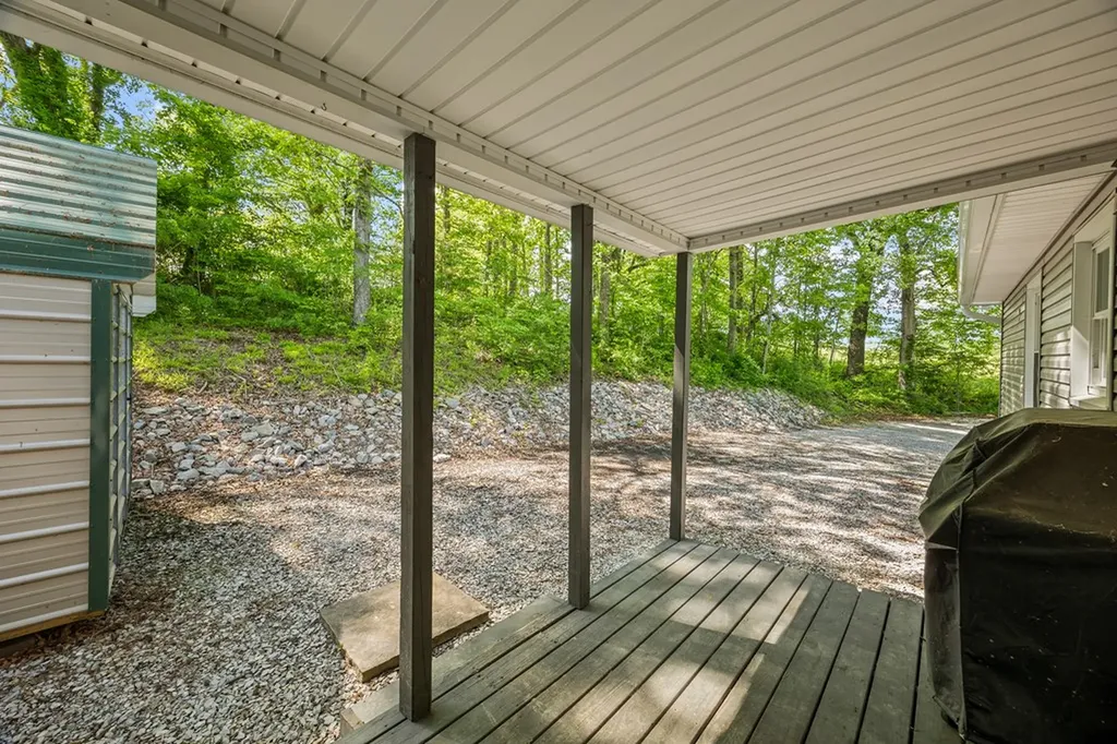 121 Ashley Road Jamestown TN 38556