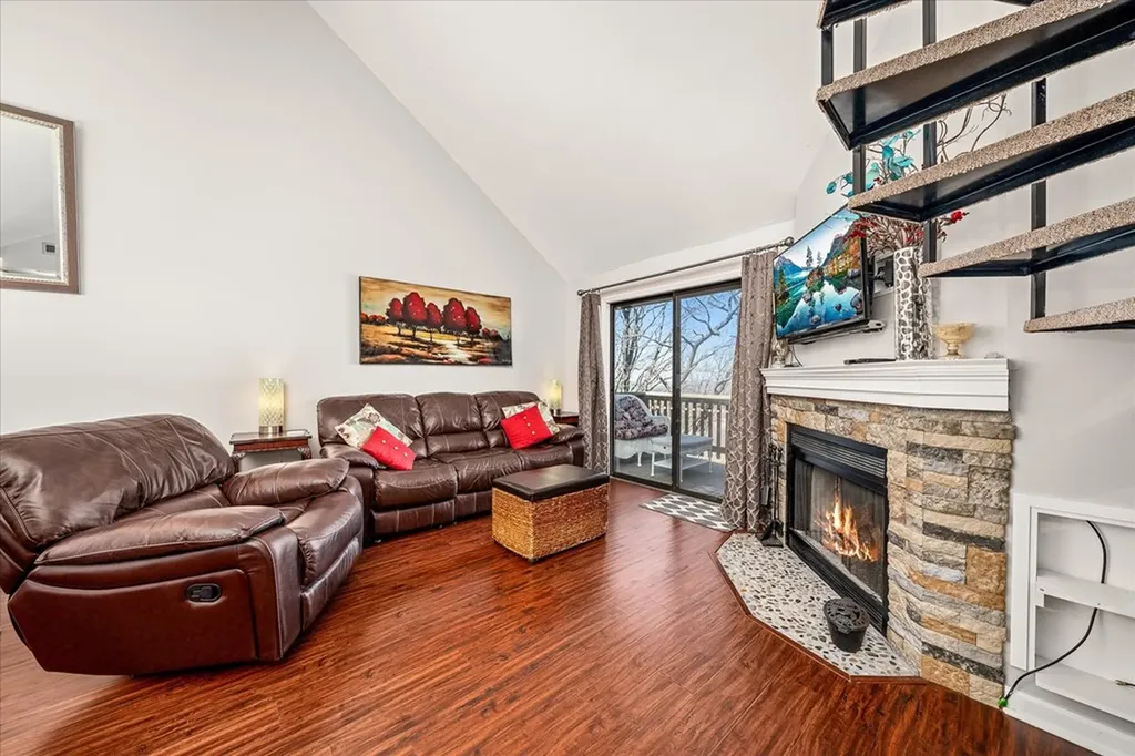 391 Moy Toy Road Unit 206 Crab Orchard TN 37723