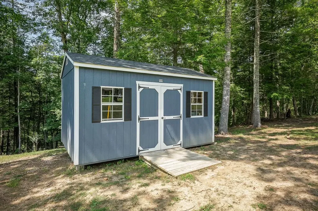 469 Ferry Bend Trail Crossville TN 38571