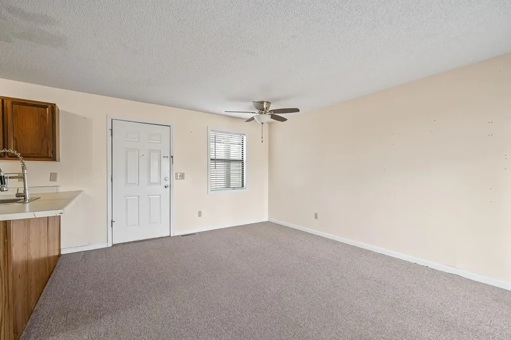 281 Moytoy Road Unit 105 Crab Orchard TN 37723