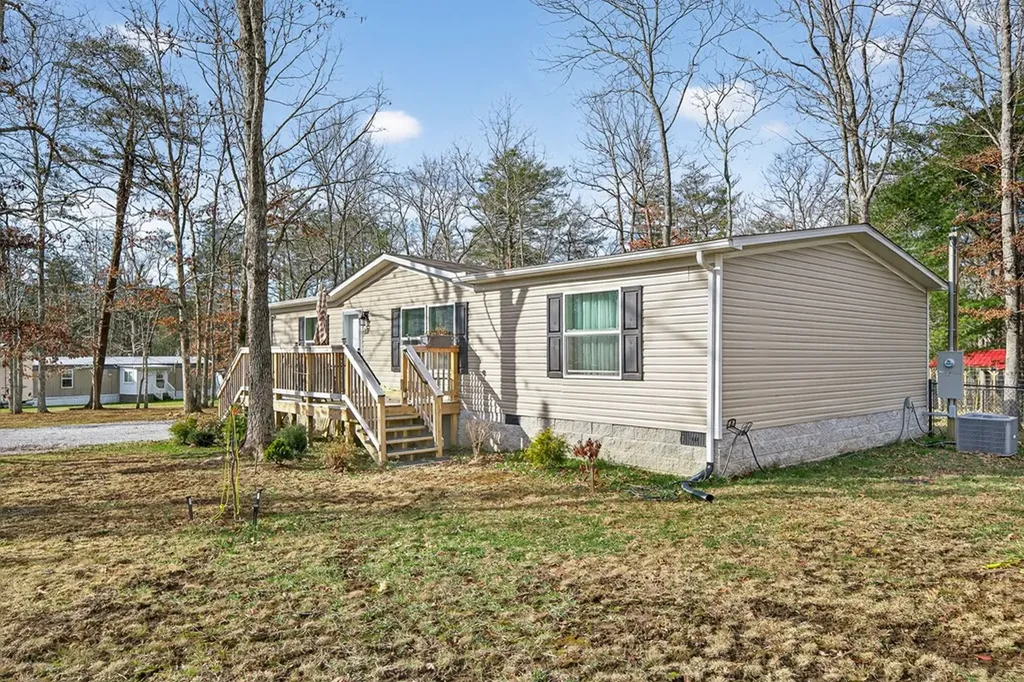 22 Lancer Drive Crossville TN 38572